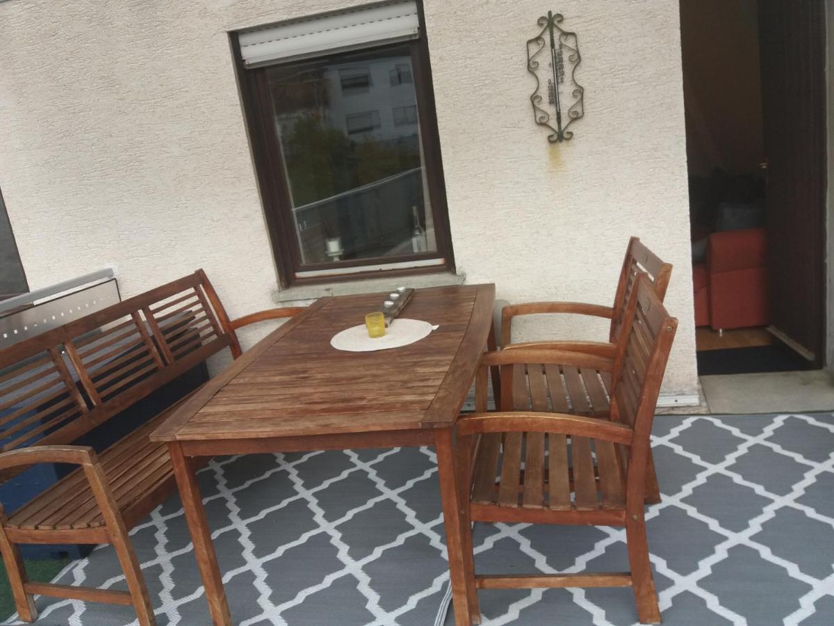 Weingut Matthias Dauns Apartment Reil Exterior photo