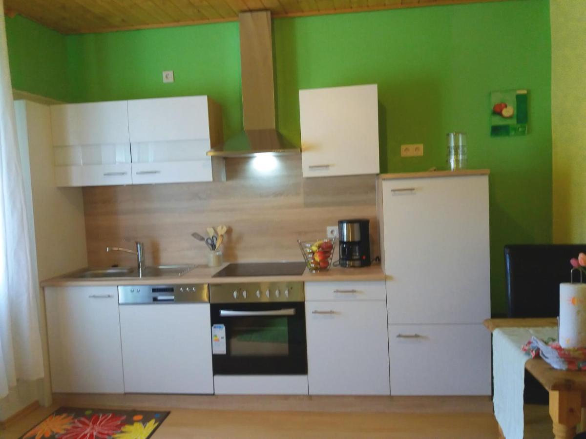 Weingut Matthias Dauns Apartment Reil Exterior photo